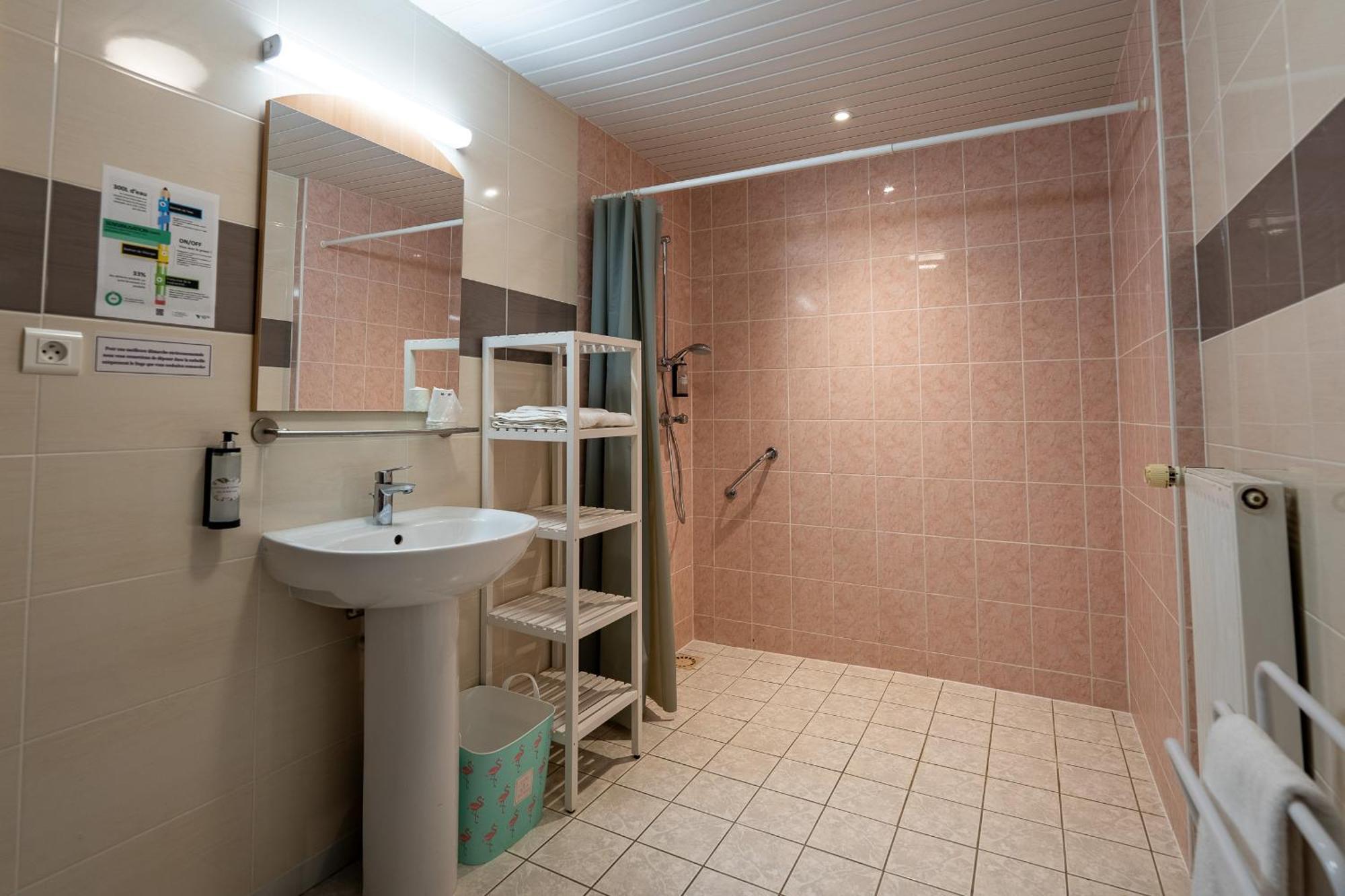 Villa Hotel Gien Exterior photo